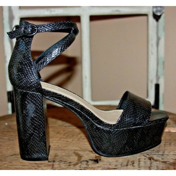 Nasty Gal Women's 8 Snake it to the limit Faux snake platform heels - New - Picture 1 of 5
